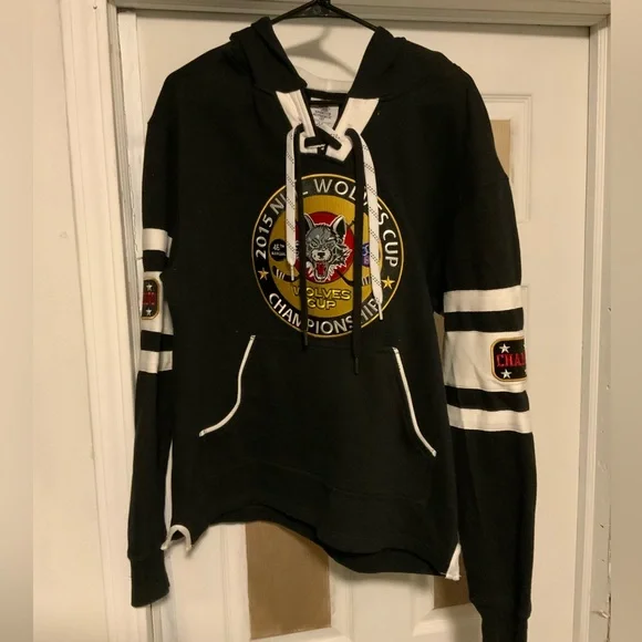 2015 NIHL (Northern Illinois Hockey League) Wolves Cup Championship - Picture 2 of 8